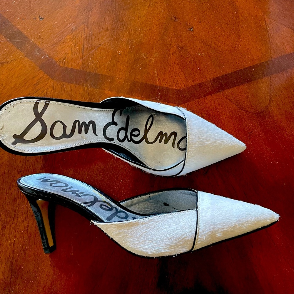 Womens genuine skin white & black slides